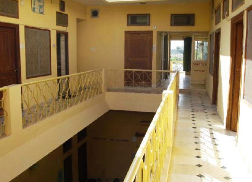 Hotel Lakeside Khajurāho Exterior foto